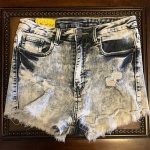 Machine High Waist Acid Wash Distressed Shorts